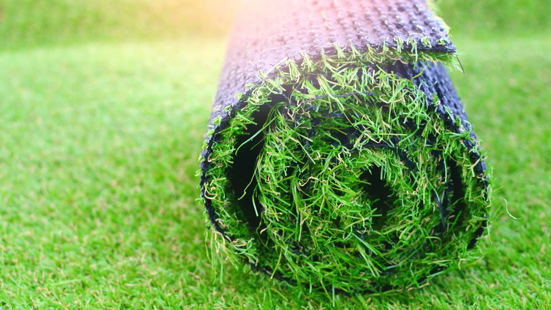 Exploring the Different Ways to Incorporate Artificial Turf on Your Property